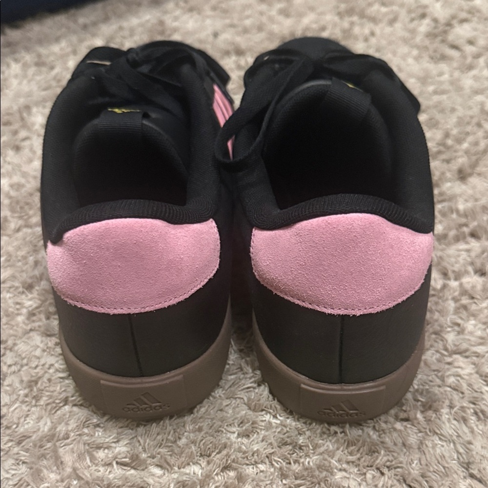 Adidas men’s size 13 US Black and Pink Sneakers. - Picture 2 of 6
